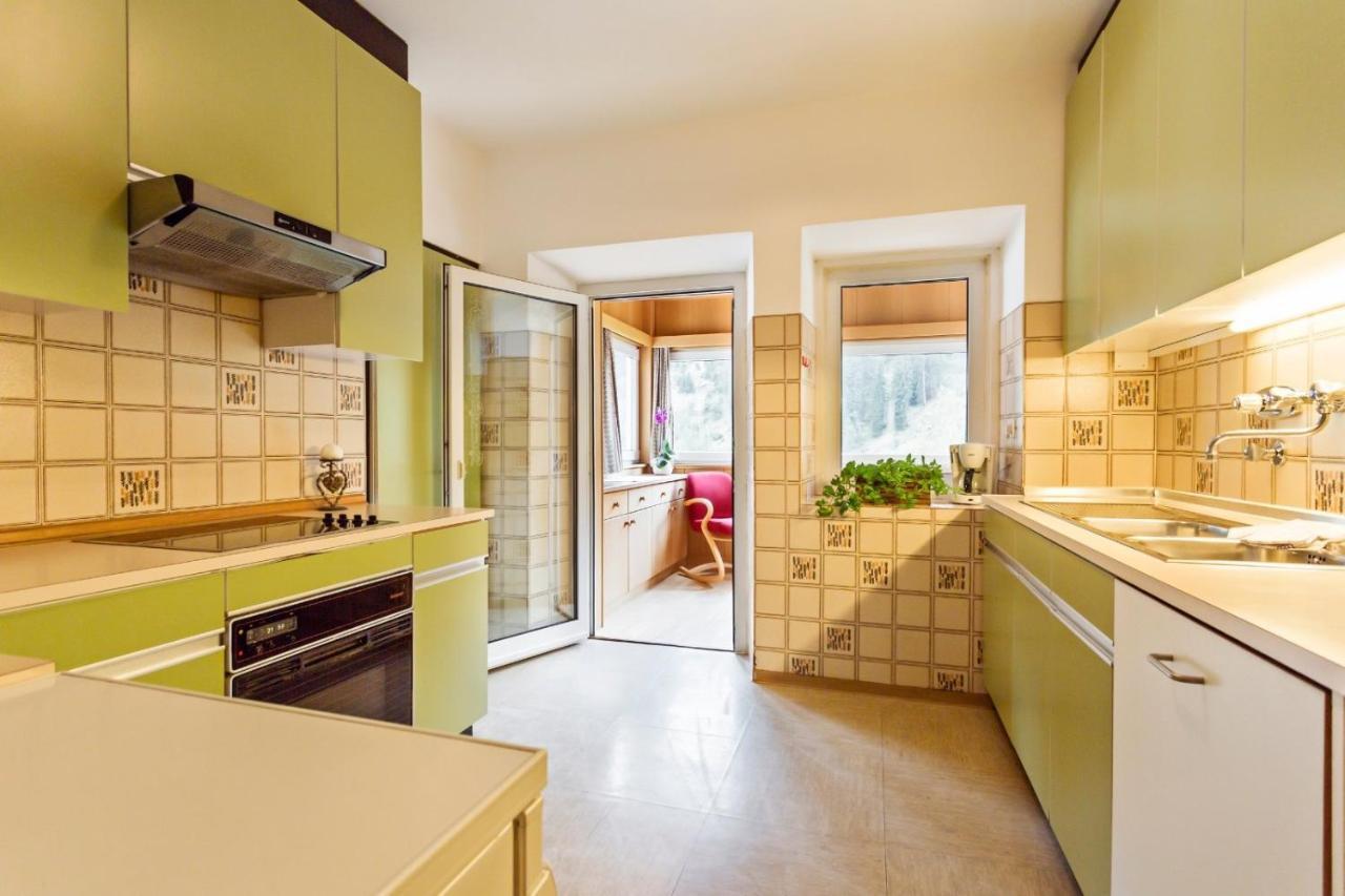 Villa Alpina Apartments Santa Cristina Val Gardena 外观 照片