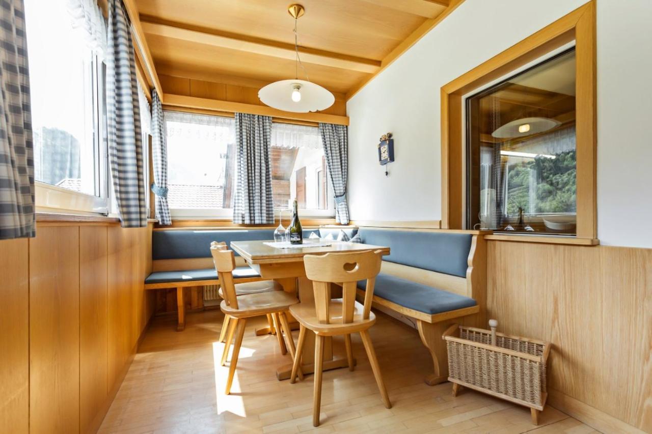 Villa Alpina Apartments Santa Cristina Val Gardena 外观 照片